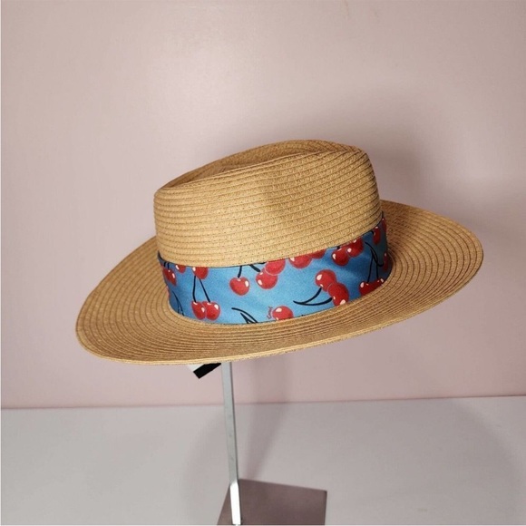 🆕 COACH 🍒 straw brimmed hat with cherry print scarf - Picture 3 of 5